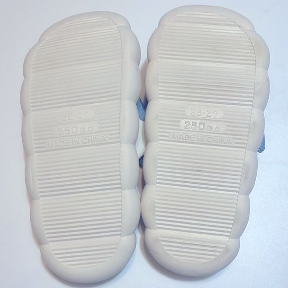 Shark Linen Shark Slippers 36/37 US 6-7 Women - Picture 6 of 6